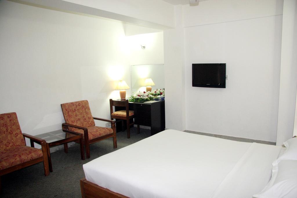 White House Hotel - City Center Dhaka Eksteriør billede
