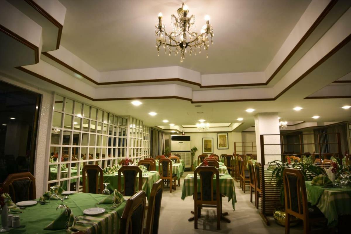 White House Hotel - City Center Dhaka Eksteriør billede